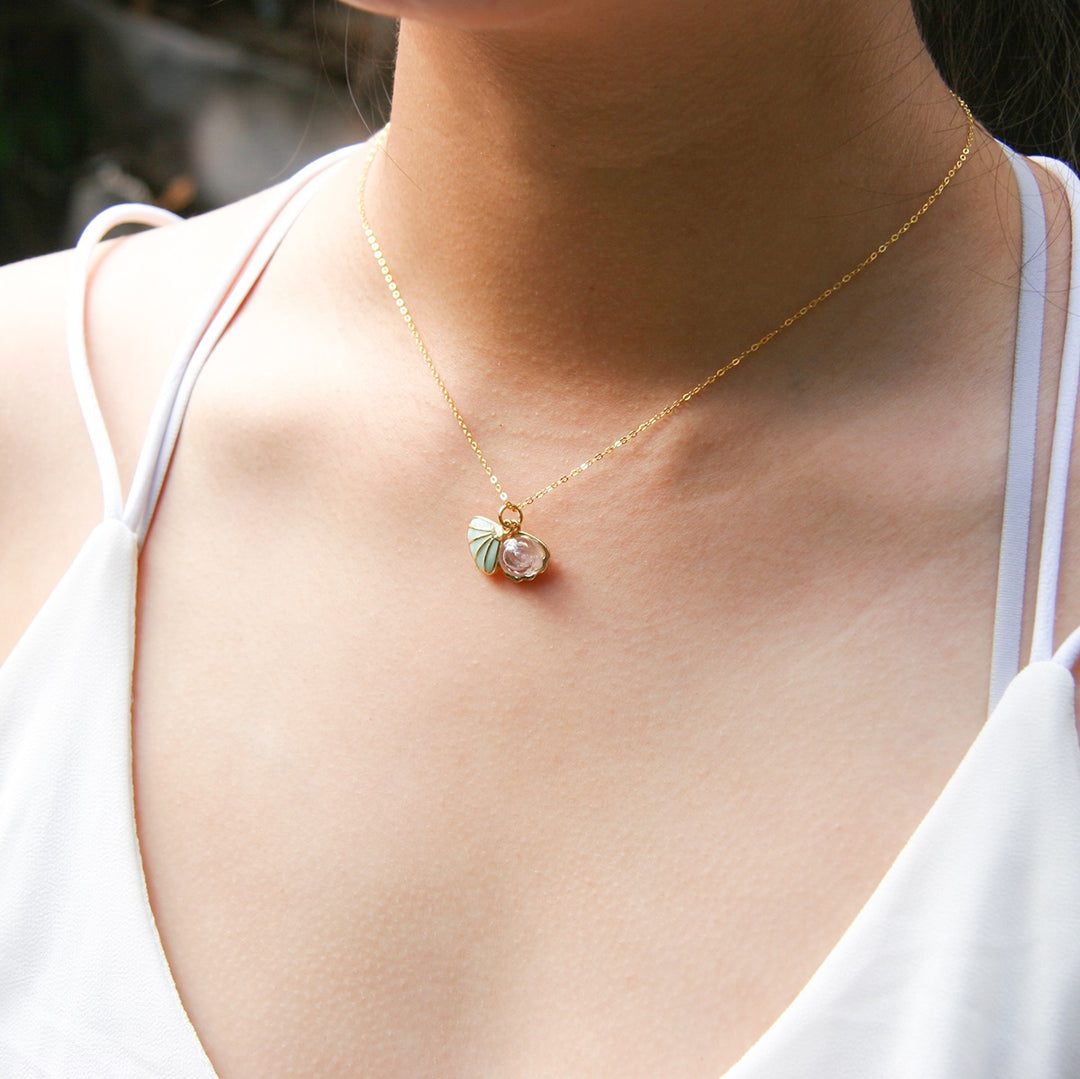 NNEDSZ Gift Box - Aroma Necklace 925 Silver, Gold coated - Green Shell Dreamy Lavender (Light Purple) + Purify Oil Blend-1
